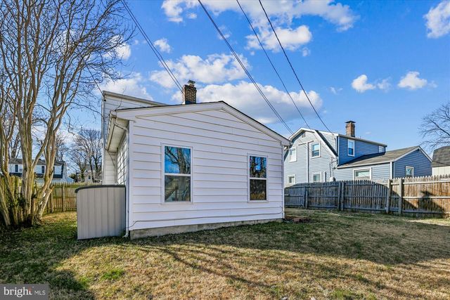 1212 SEVEN OAKS RD, Baltimore, MD 21227