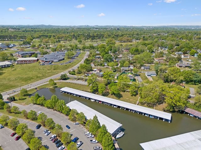 1806 Riverside Rd, Old Hickory, TN 37138