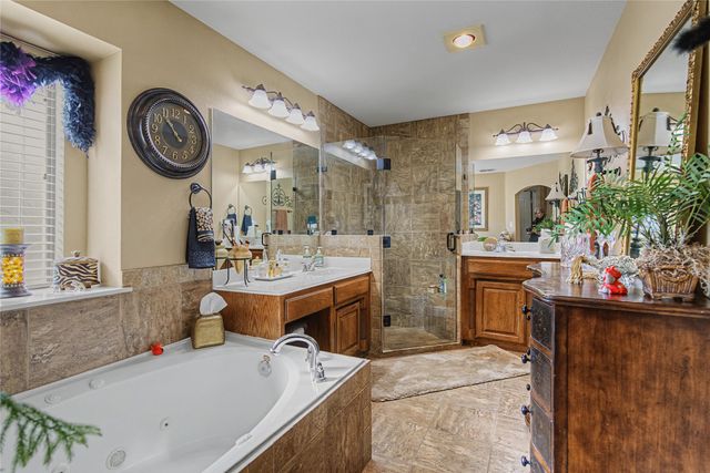 317 Billo Court, Weatherford, TX 76087