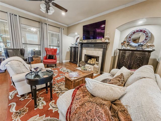 317 Billo Court, Weatherford, TX 76087