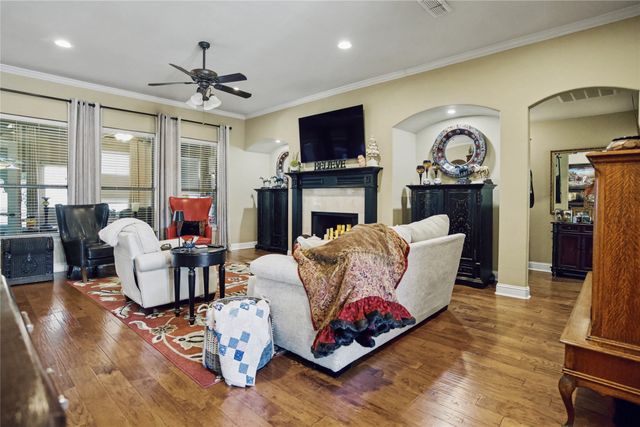 317 Billo Court, Weatherford, TX 76087