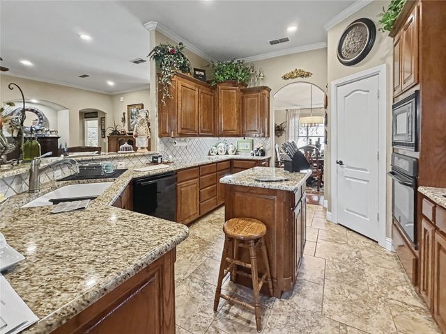 317 Billo Court, Weatherford, TX 76087