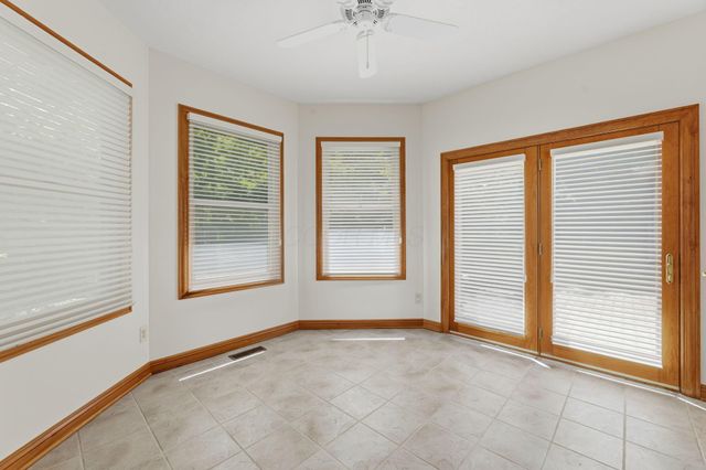 7624 Mikayla Drive, Westerville, OH 43082