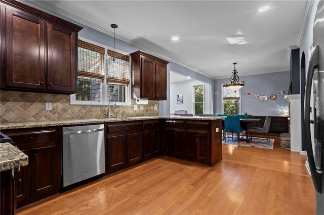 549 Autumn Ridge Drive, Canton, GA 30115