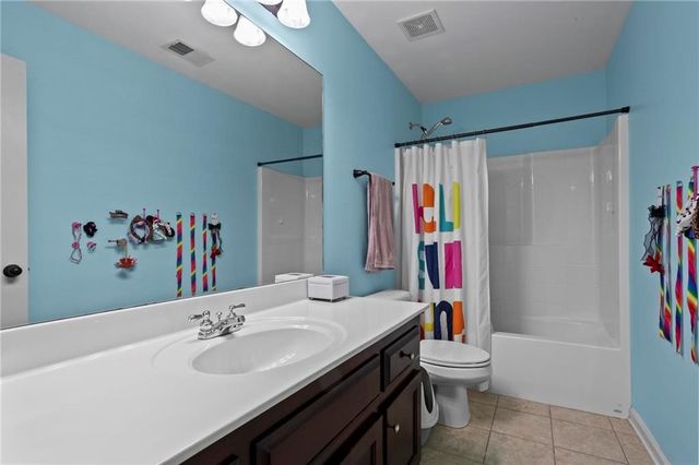 549 Autumn Ridge Drive, Canton, GA 30115