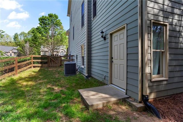 549 Autumn Ridge Drive, Canton, GA 30115