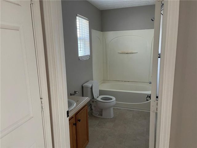 5549 Sable Way, Atlanta, GA 30349