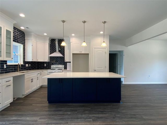 2105 Holland Corner RD, Suffolk, VA 23437