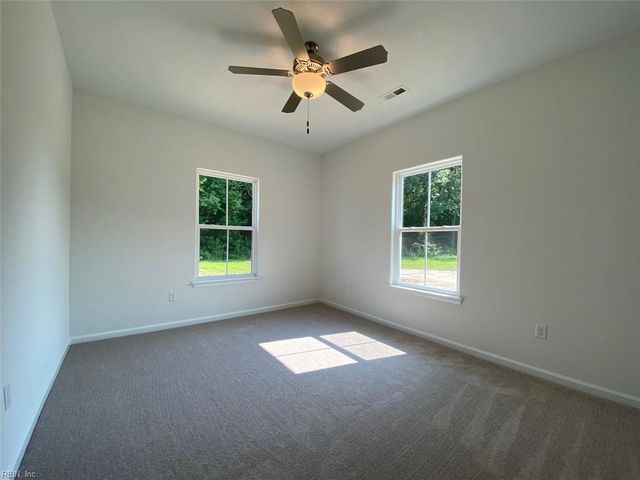 2105 Holland Corner RD, Suffolk, VA 23437