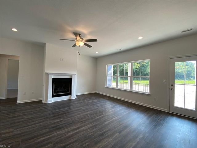2105 Holland Corner RD, Suffolk, VA 23437