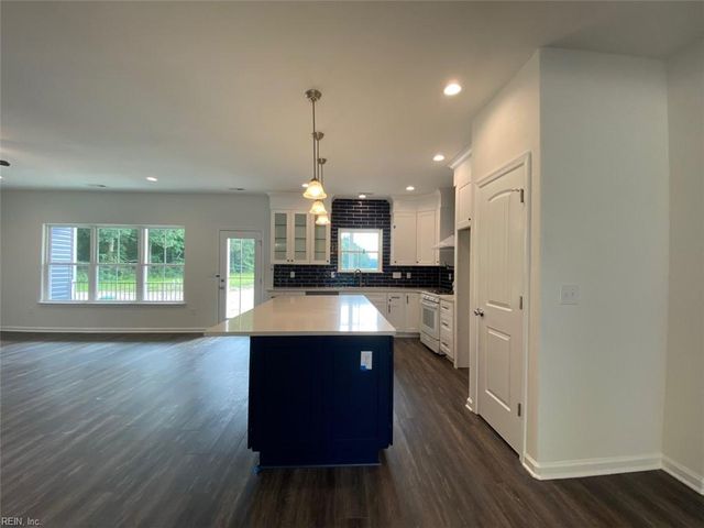2105 Holland Corner RD, Suffolk, VA 23437