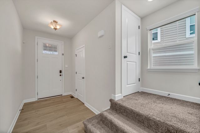 25 Commons Circle, Hawthorn Woods, IL 60047