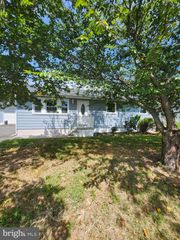 132 QUAKER RD, Pennsville, NJ 08070