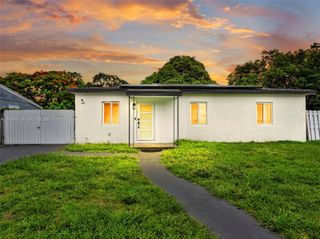 1215 Kasim ST, Opa-locka, FL 33054