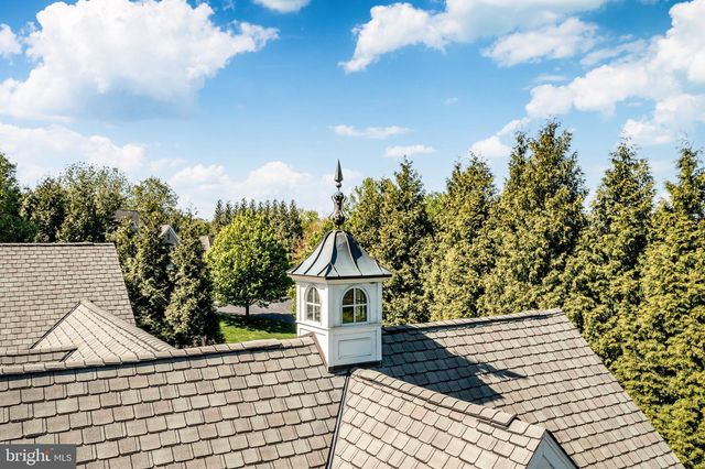 152 GRUBB RD, Malvern, PA 19355