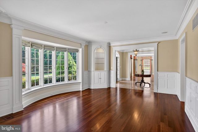 152 GRUBB RD, Malvern, PA 19355