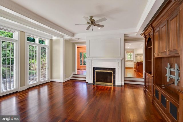152 GRUBB RD, Malvern, PA 19355