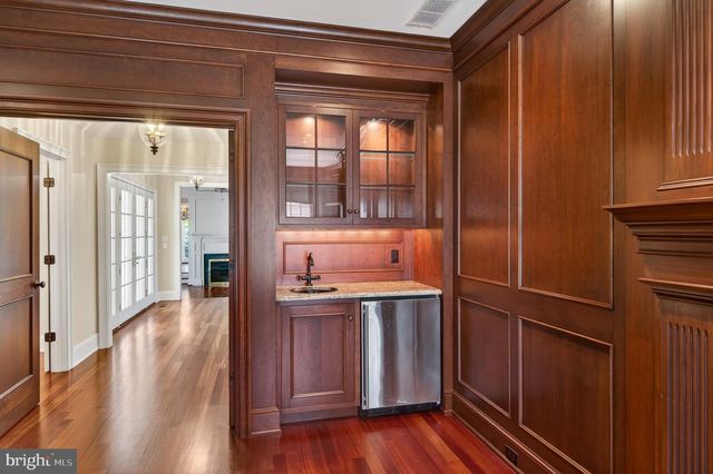 152 GRUBB RD, Malvern, PA 19355