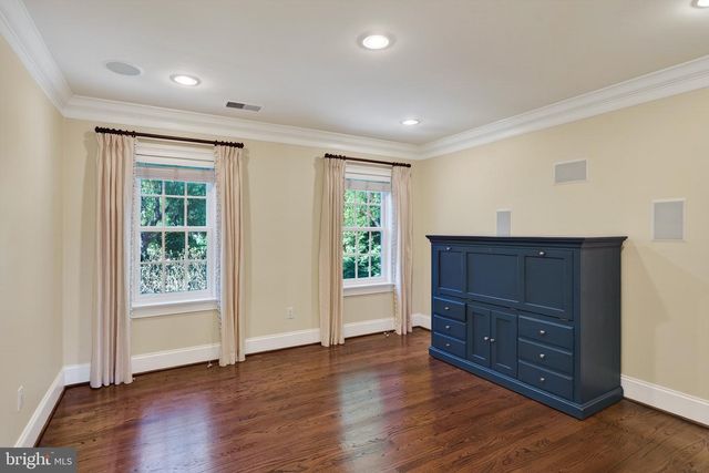 152 GRUBB RD, Malvern, PA 19355