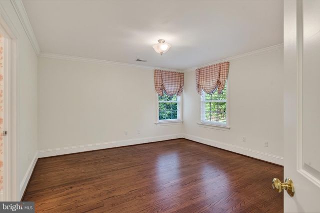 152 GRUBB RD, Malvern, PA 19355