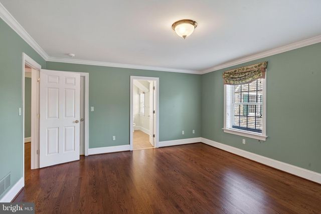 152 GRUBB RD, Malvern, PA 19355