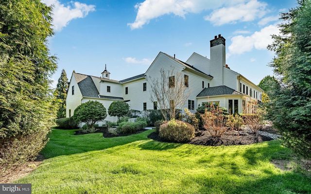 152 GRUBB RD, Malvern, PA 19355