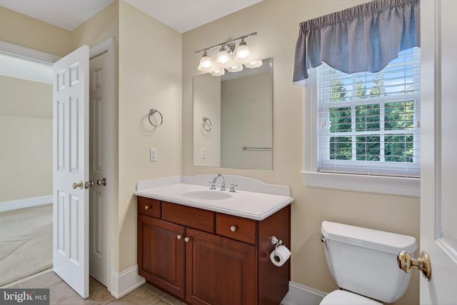 152 GRUBB RD, Malvern, PA 19355