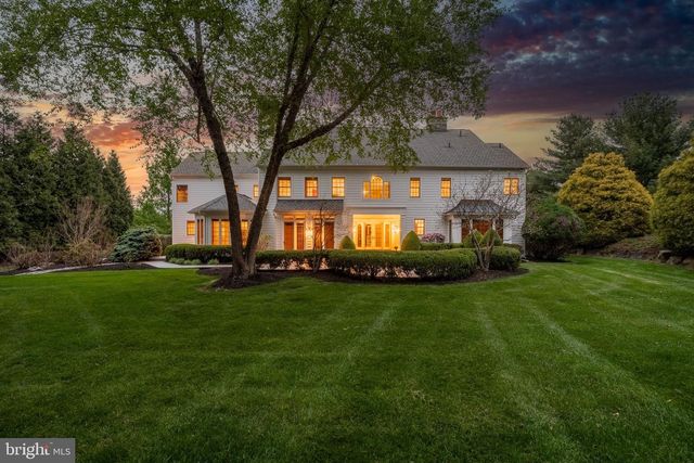 152 GRUBB RD, Malvern, PA 19355