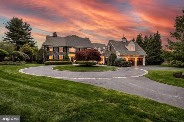 152 GRUBB RD, Malvern, PA 19355