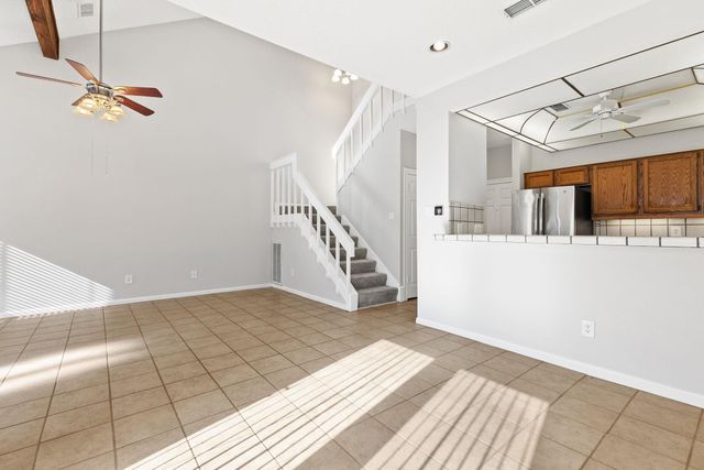 10819 Crown Colony DR 11, Austin, TX 78747