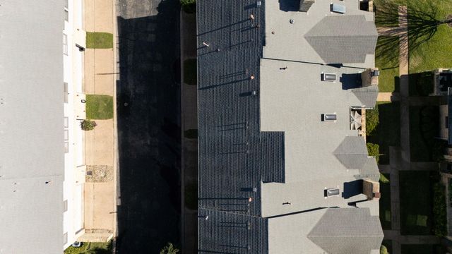 10819 Crown Colony DR 11, Austin, TX 78747