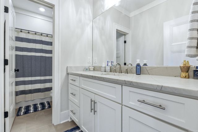 813 Belle Grove Loop, Benton, AR 72019