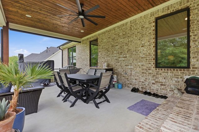 813 Belle Grove Loop, Benton, AR 72019