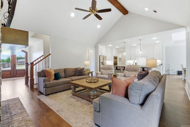 813 Belle Grove Loop, Benton, AR 72019