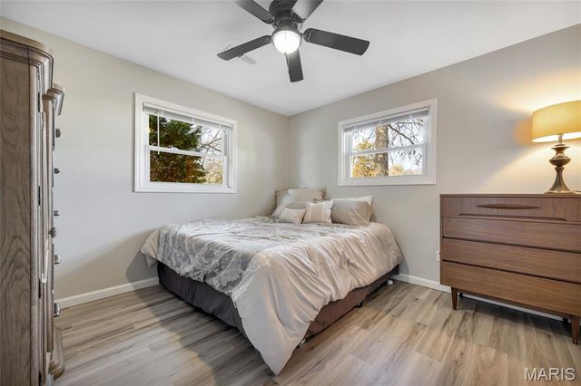 1220 S Point Prairie Road, Wentzville, MO 63385