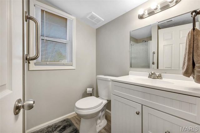 1220 S Point Prairie Road, Wentzville, MO 63385