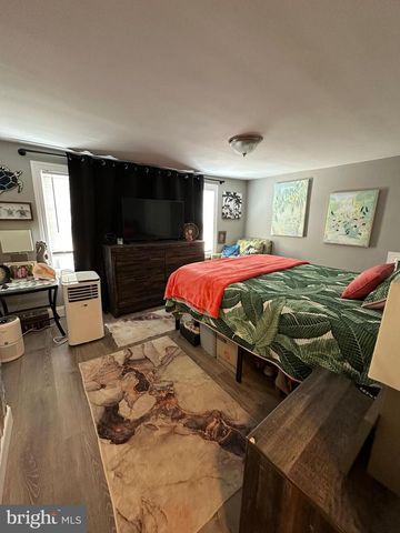 203 MILL ST, Mount Holly, NJ 08060