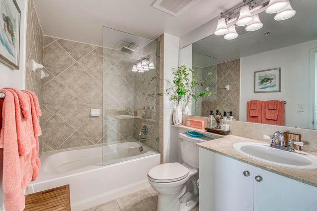 100 NE 6th Street 407, Boynton Beach, FL 33435