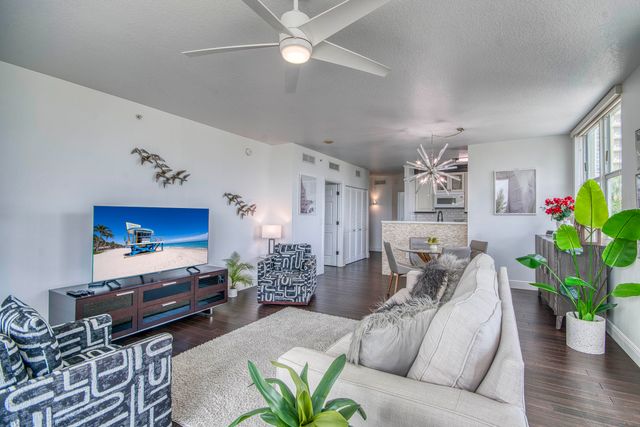 100 NE 6th Street 407, Boynton Beach, FL 33435