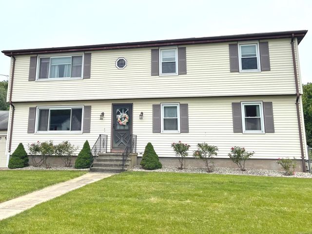 3 Carmen Street 5, East Haven, CT 06512