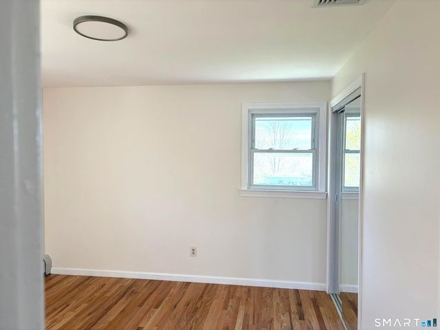 3 Carmen Street 5, East Haven, CT 06512