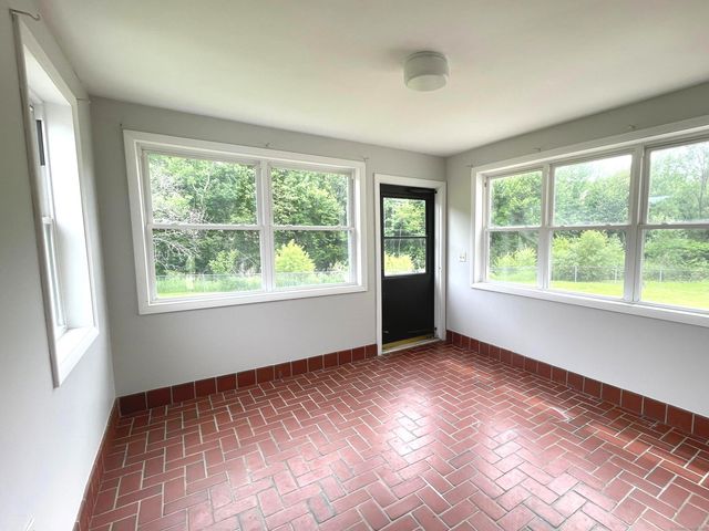 3 Carmen Street 5, East Haven, CT 06512