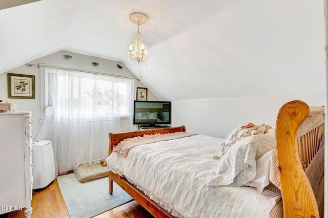 457 Valmore Avenue, Ventura, CA 93003