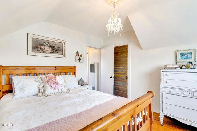 457 Valmore Avenue, Ventura, CA 93003