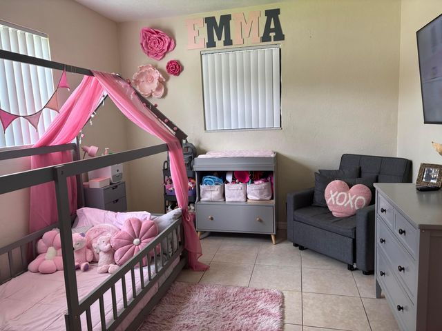 1064 Carolina Avenue, Fort Lauderdale, FL 33312