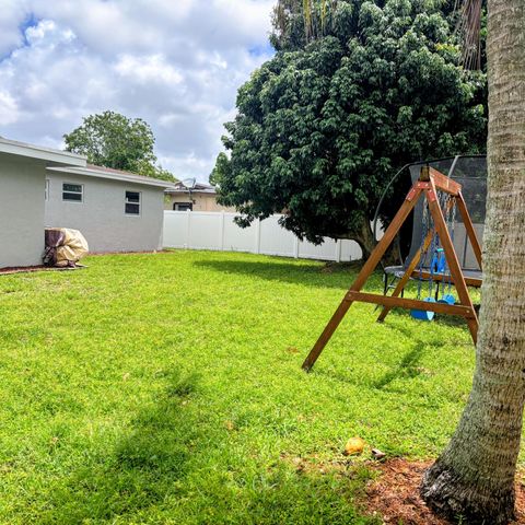 1064 Carolina Avenue, Fort Lauderdale, FL 33312