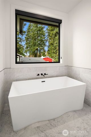 16902 141st Place NE, Woodinville, WA 98072