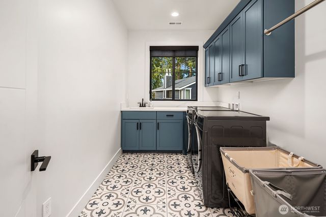 16902 141st Place NE, Woodinville, WA 98072