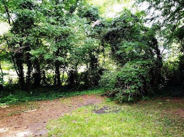 5017 Oakdale Road SE, Smyrna, GA 30080