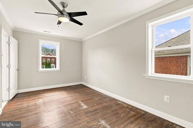 1518 LOCHWOOD RD, Baltimore, MD 21218